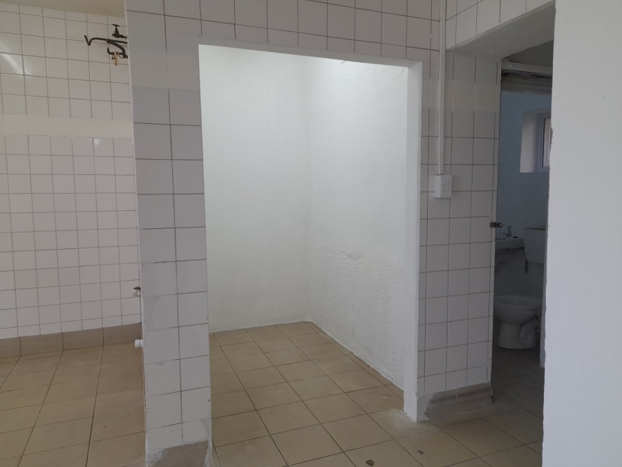 To Let  Bedroom Property for Rent in Kenilworth Western Cape
